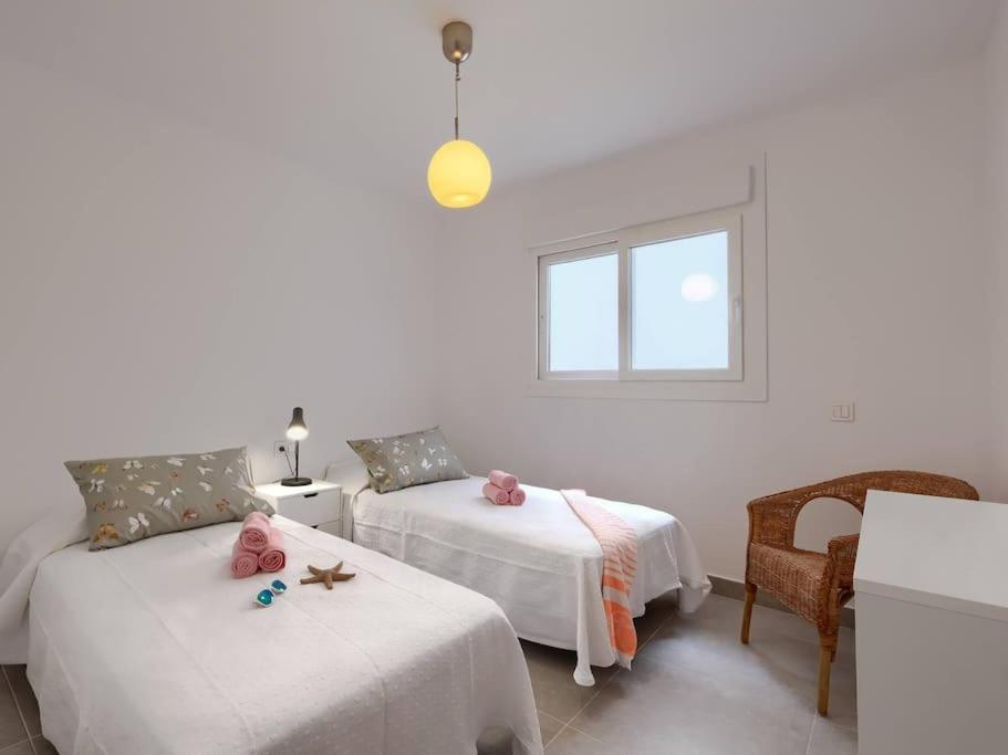 Bonito Apartamento 2 Minutos De La Playa Фуeнхирола Екстериор снимка